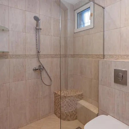 Apartament Guest