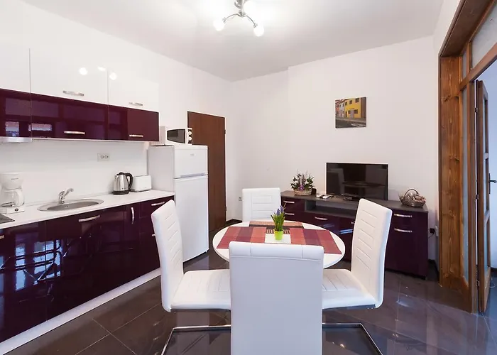 Guest アパート ブルガス