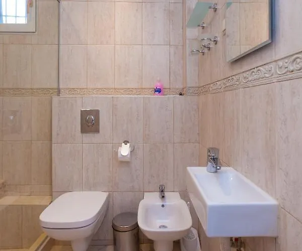 Guest * Бургас